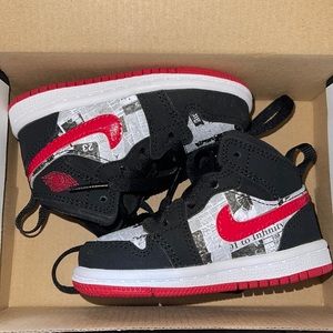 Jordan 1’s size 5c